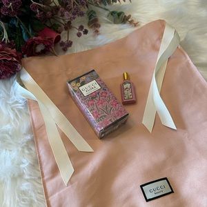 NWT🌸Gucci Gardenia Bundle